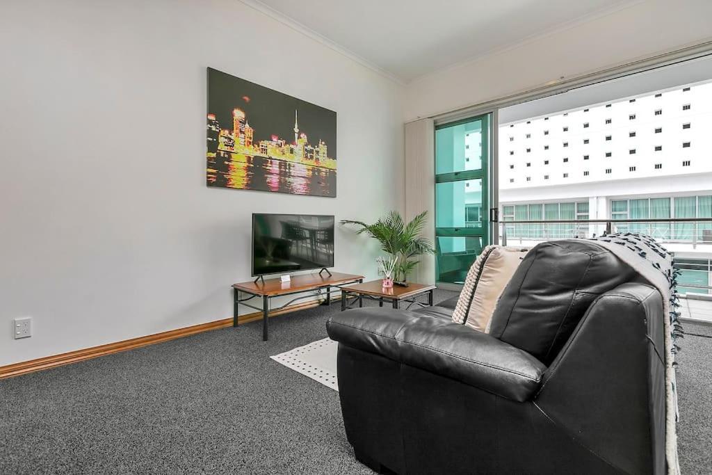 Spacious One Bedroom Apartment On Princes Wharf Auckland Buitenkant foto
